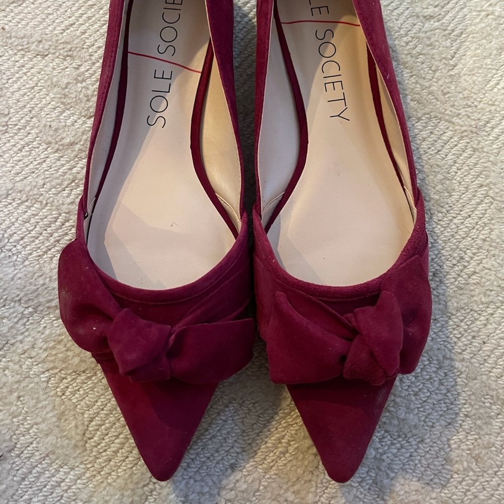 Crimson Kid Suede Maroon Flats. 9.5M.
